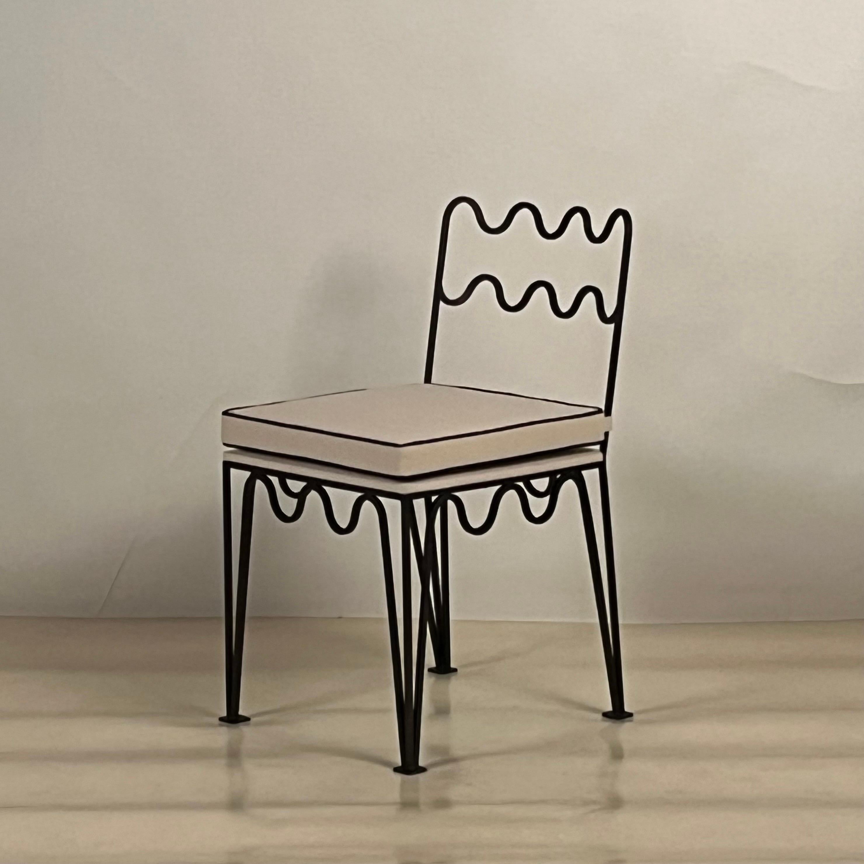 Contemporary Undulating Méandre Chair by Design Frères For Sale