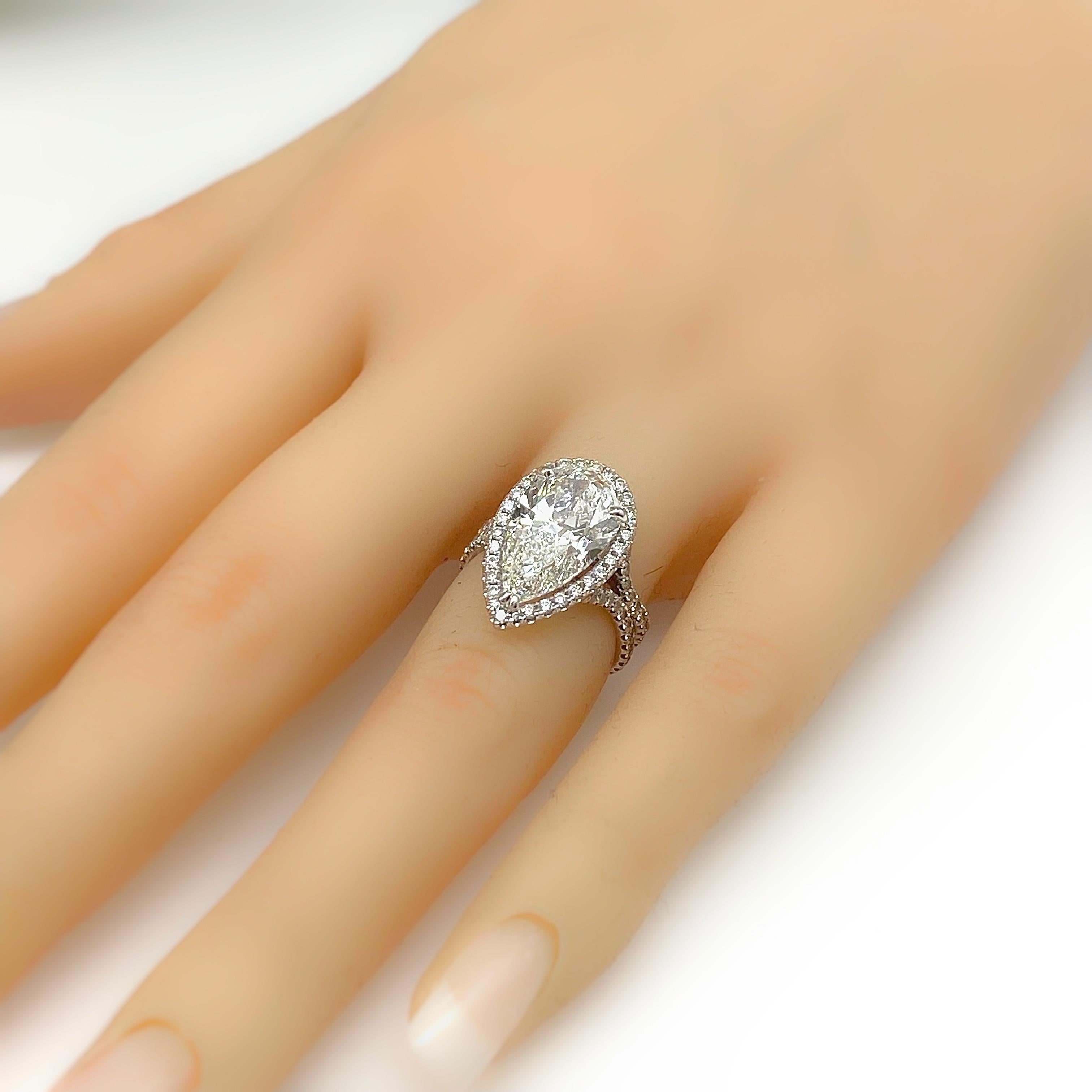 engagement rings almond shape