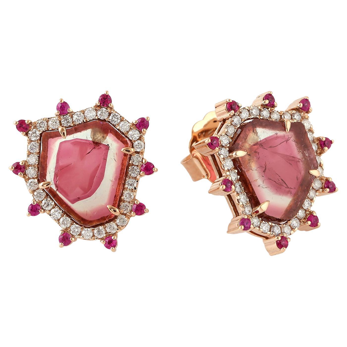 Borchie con tormalina WaterMelon a forma irregolare, rubino e diamanti in oro 18 carati in vendita