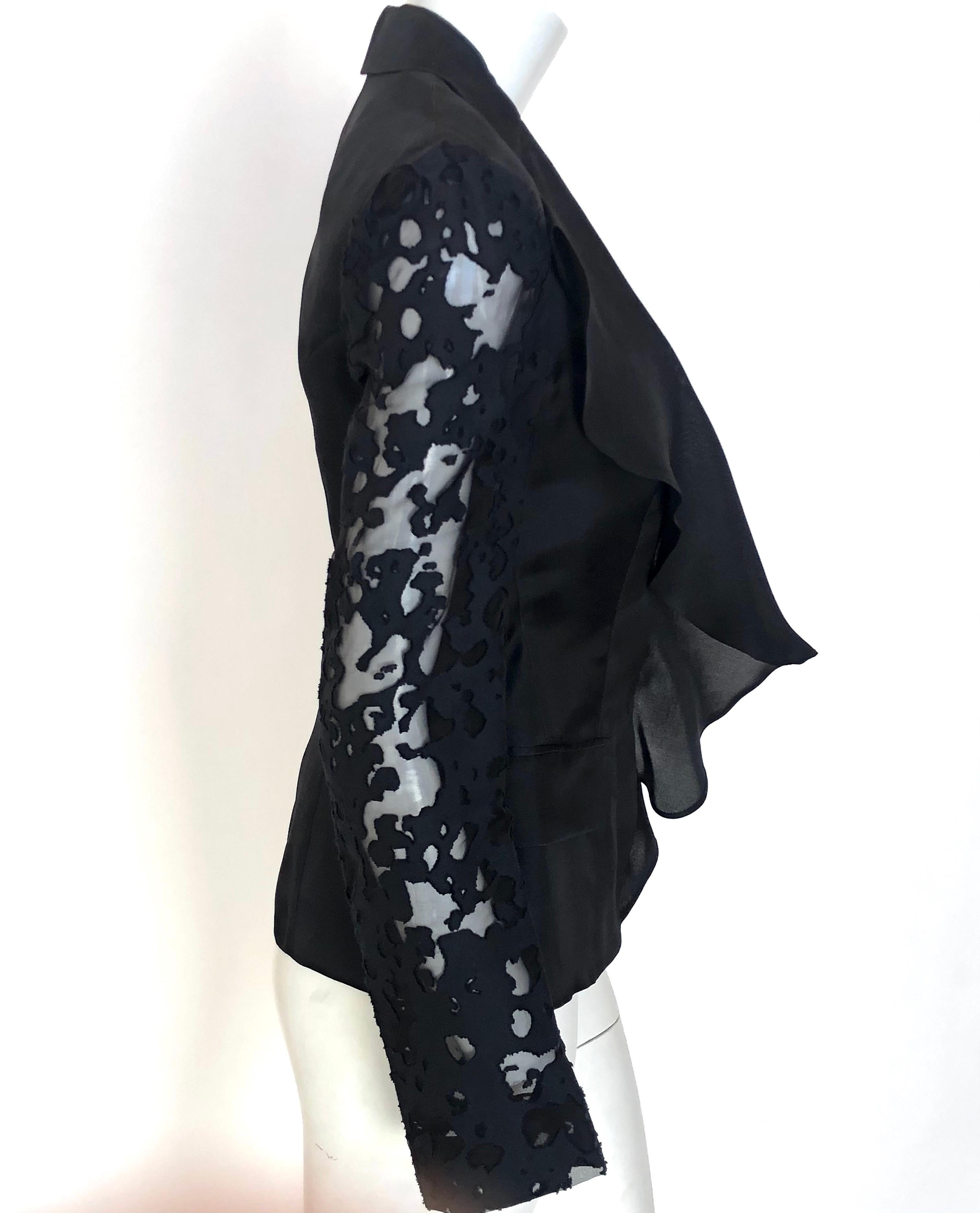 UNGARO Blazer with lace sleeves In New Condition For Sale In New York, NY