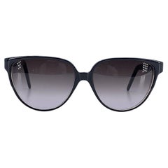 Ungaro by Persol Schwarze Sonnenbrille Mod. 560 1M 55-72 135 mm