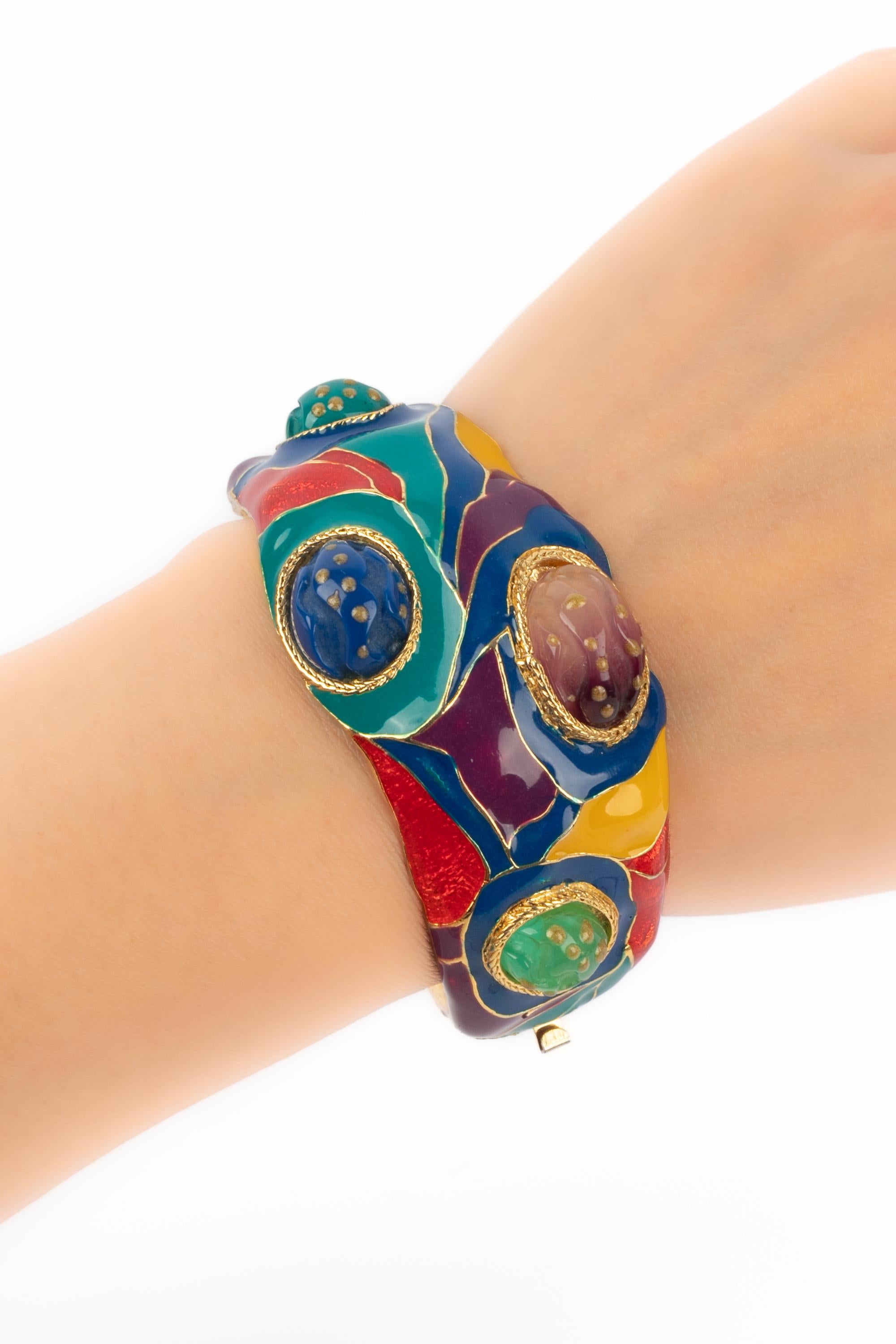 Bracelet émaillé Ungaro en vente 6