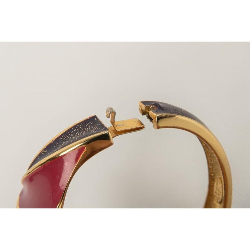 Ungaro Golden Enamelled Metal Bracelet For Sale 3