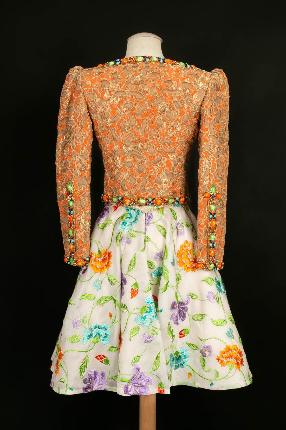 Ungaro Haute Embroidered with Flowers, Beads and Rhinestones Couture Set In Good Condition For Sale In SAINT-OUEN-SUR-SEINE, FR