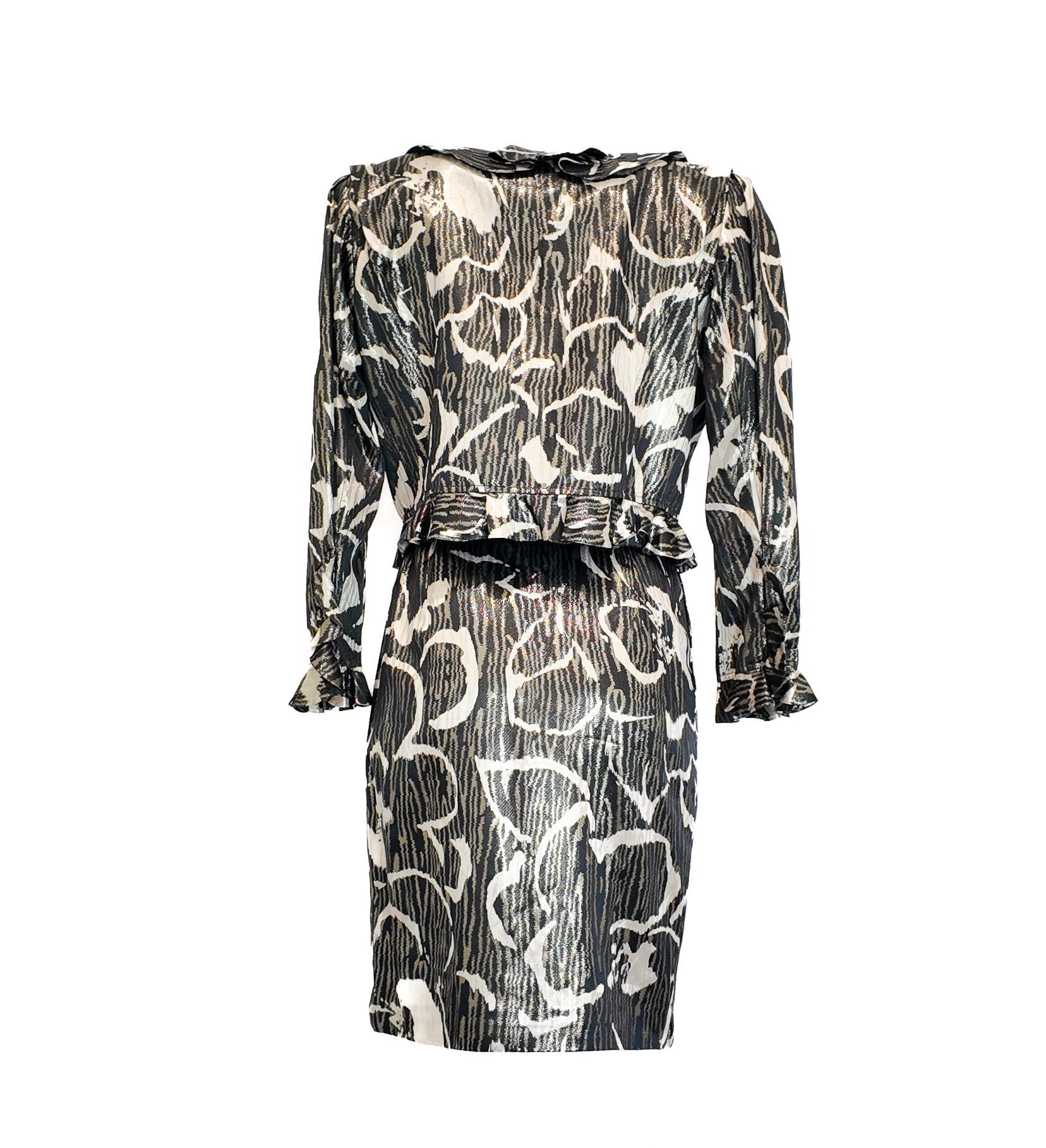 Ungaro Parallele Paris Metallic Skirt and Ruffled Jacket Set In Excellent Condition For Sale In Los Angeles, CA