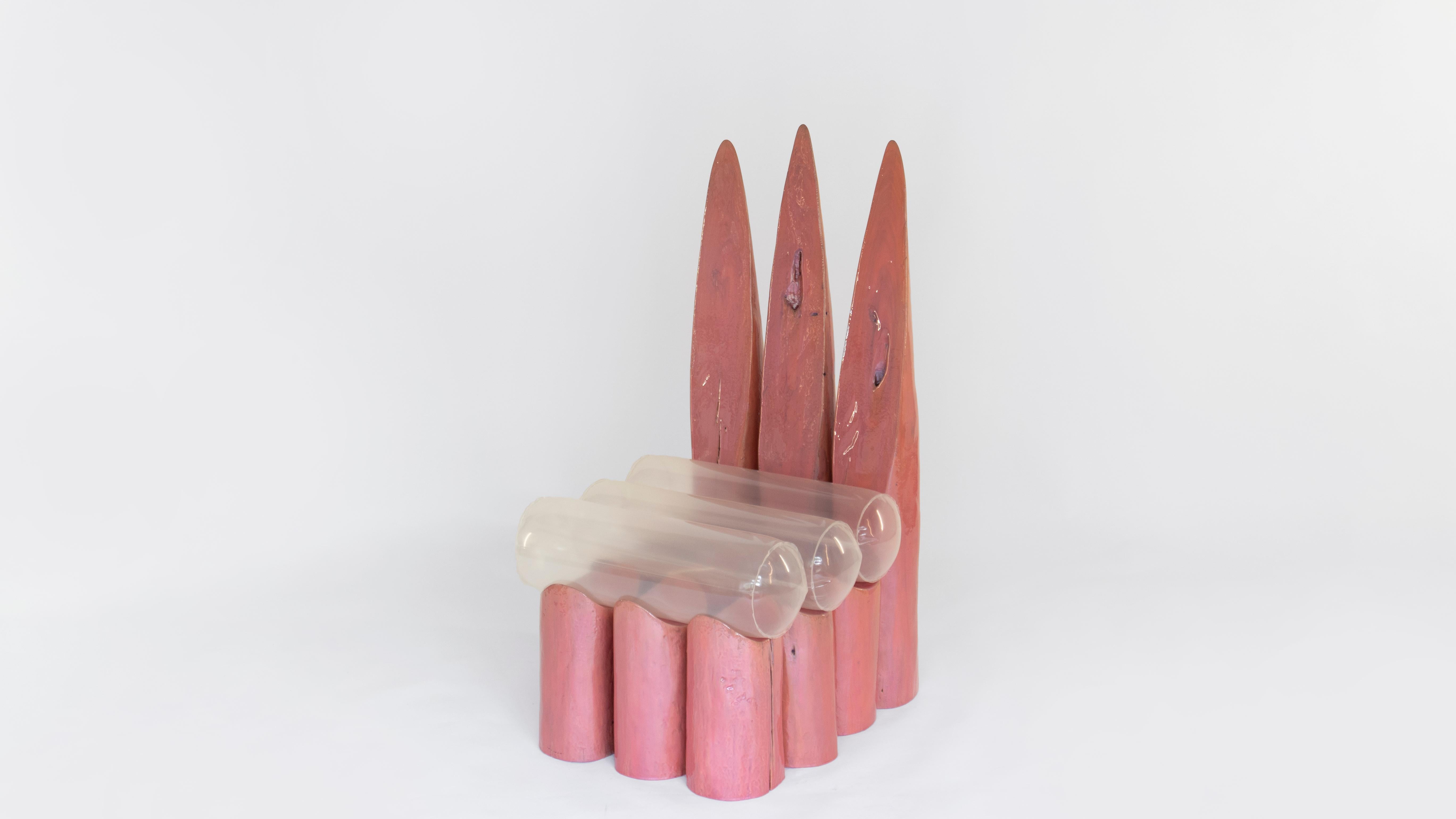 Unguis Chair by Henry D'ath
Dimensions: D 60 x W 55 x H 95 cm
Materials: Wood, Plastic.
Available finishes: Pink Gloss. 


Henry d’ath is a New Zealand-born, Hong Kong-based artist and architect. 
Using predominantly salvaged material, the artist