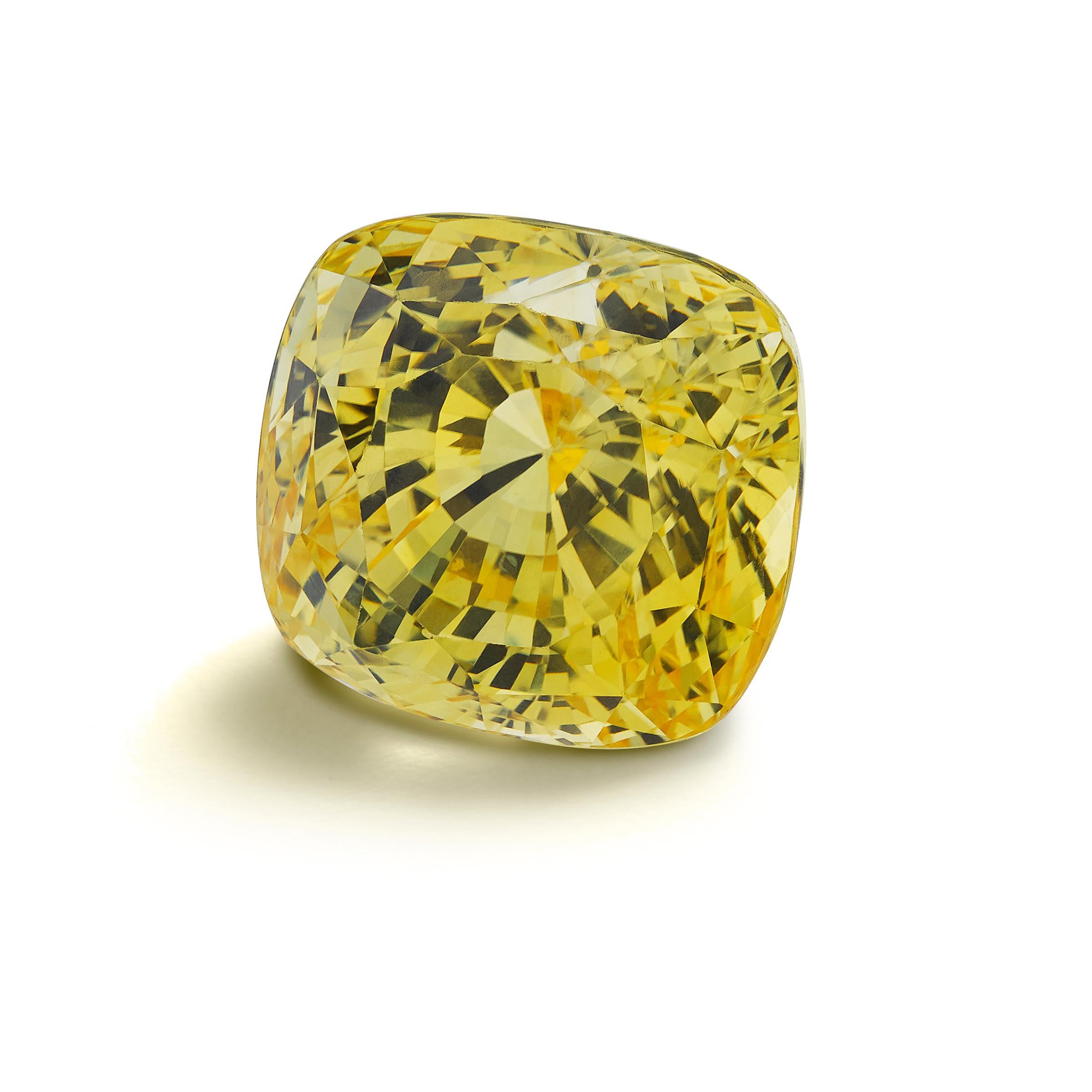 Unheated 10.78 Carat Ceylon Yellow Sapphire, Loose Gemstone, GIA Certified For Sale 4