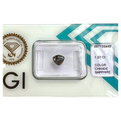 Unheated 1.07ct Colour Change Purple Pink Sapphire IGI Certified Trillion Cut