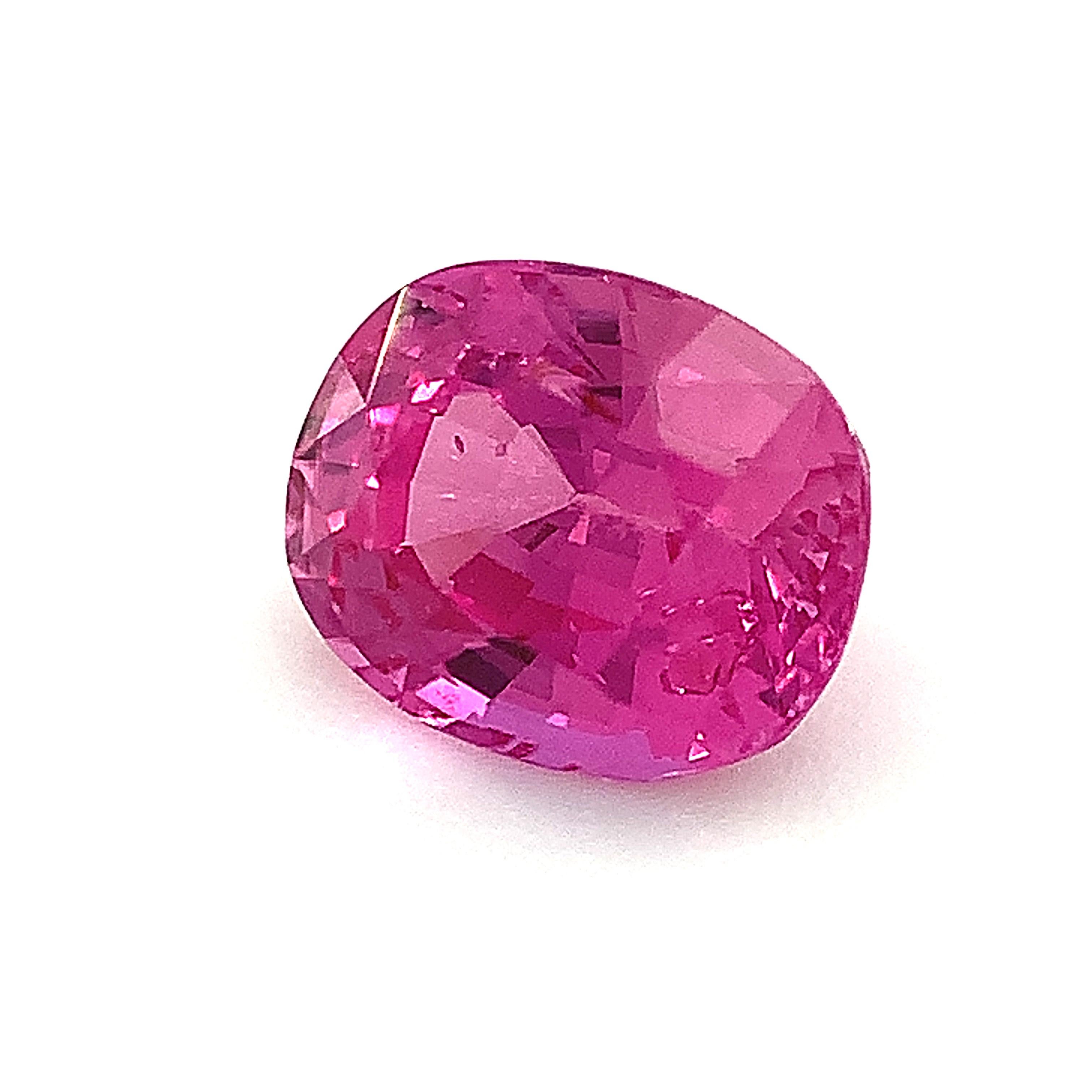 Unheated 1.39 Carat Burmese Pink Sapphire, Unset Loose Gemstone, GIA Certified For Sale 2