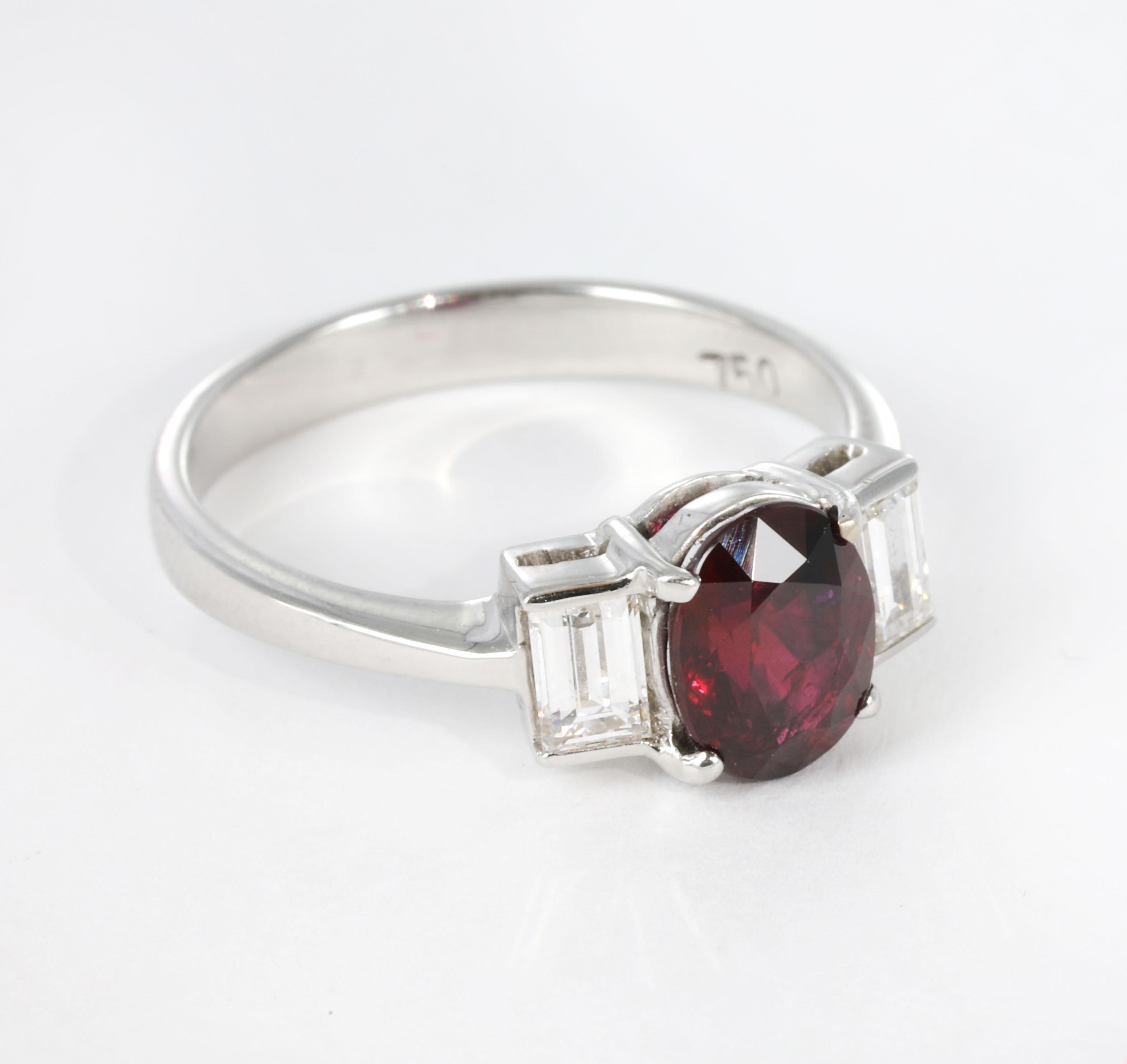 Women's Unheated 1.54 Carat “Pigeon’s Blood” Ruby & Diamond 18K Gold Ring, GIA Certified For Sale
