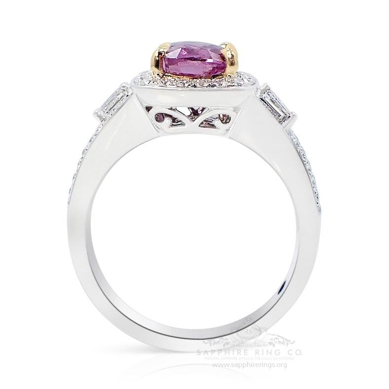 Women's or Men's Unheated 2.05 ct Pink Sapphire Ring, Platinum 950 GIA Certified For Sale