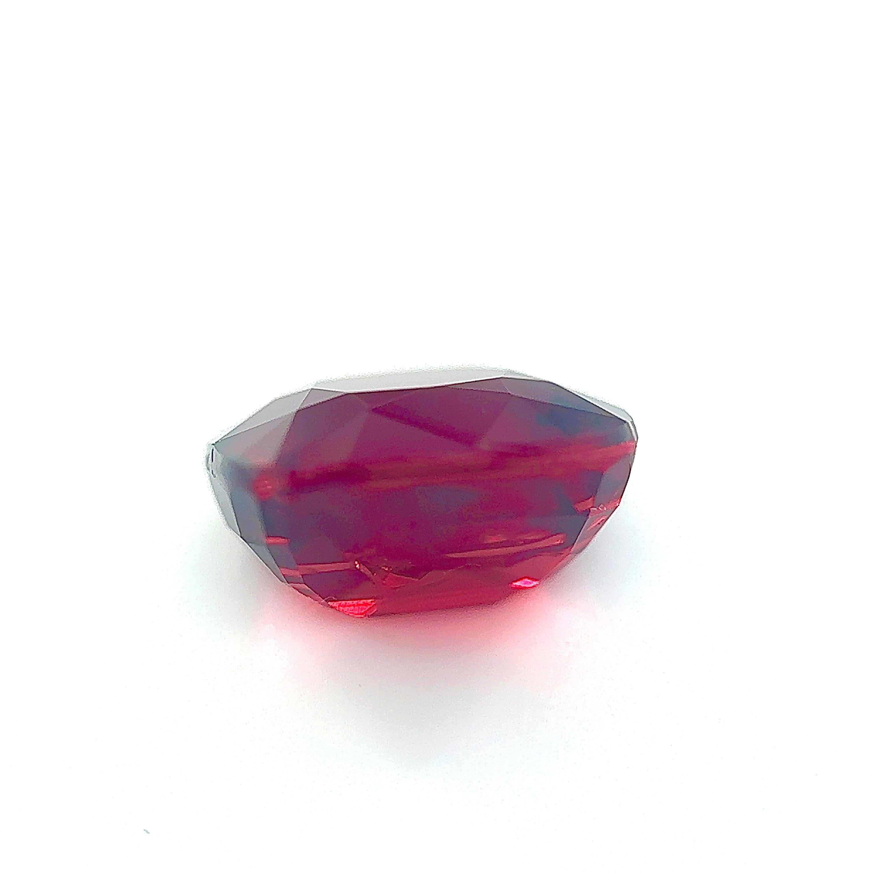 Women's or Men's Unheated 3.03 Carat Natural Ruby Loose stone in Pigeon Blood For Sale