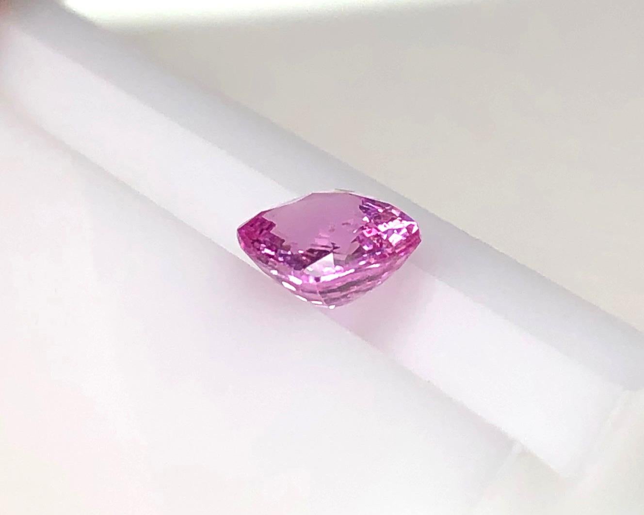 Artisan Unheated 3.11 Carat Purple Pink Sapphire, Unset Loose Gemstone, GIA Certified For Sale