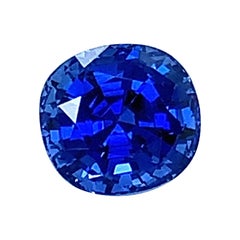 Unheated 3.32 Carat Ceylon Blue Sapphire GIA, Unset 3-Stone Engagement Ring Gem
