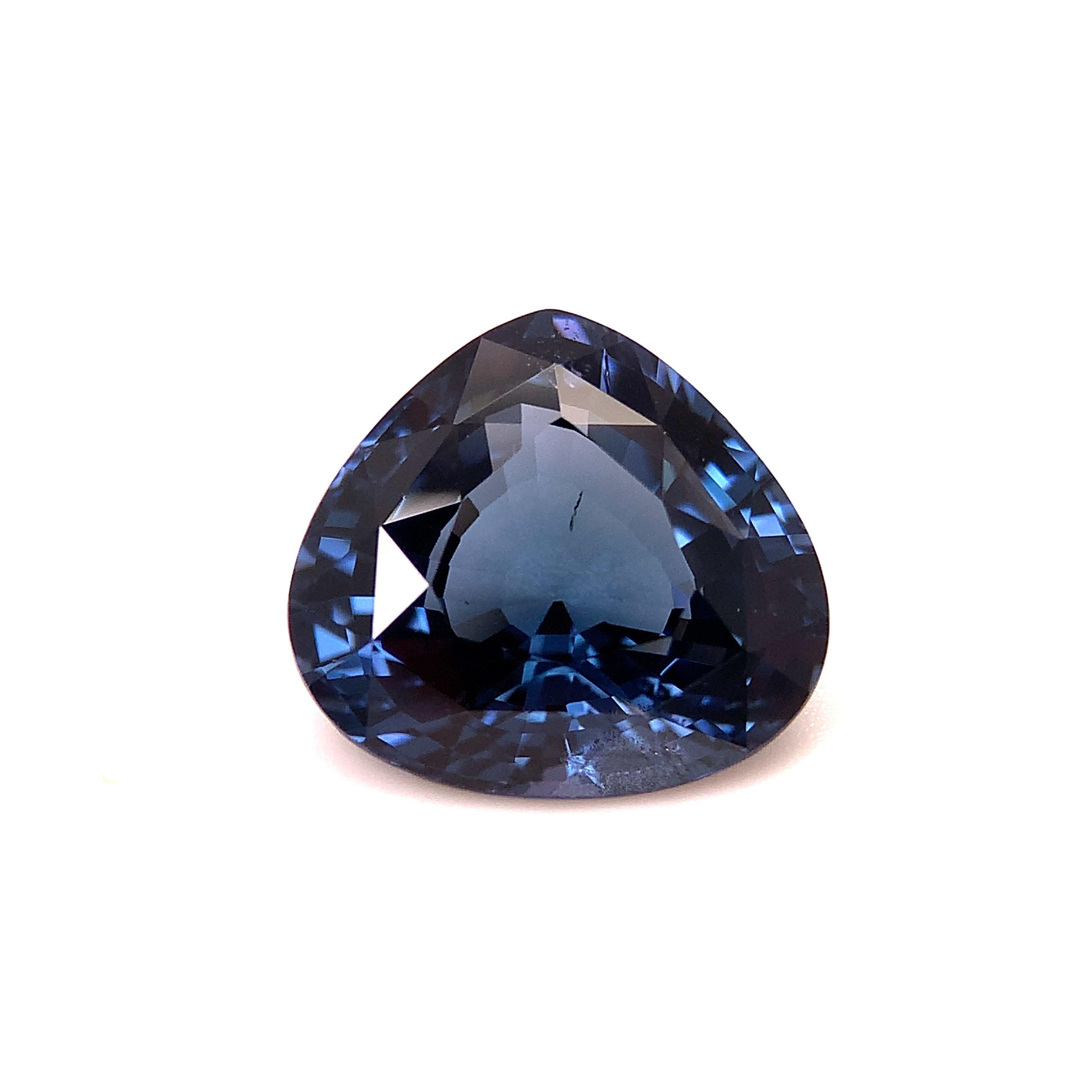 Unheated 5.02 Carat Blue Spinel, Loose Gemstone, GIA Certified ..... A For Sale 2