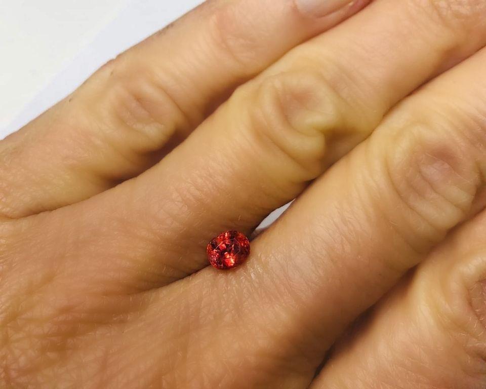 Unheated .75 Carat Padparadscha Sapphire, Unset Loose Gemstone, GIA Certified For Sale 4