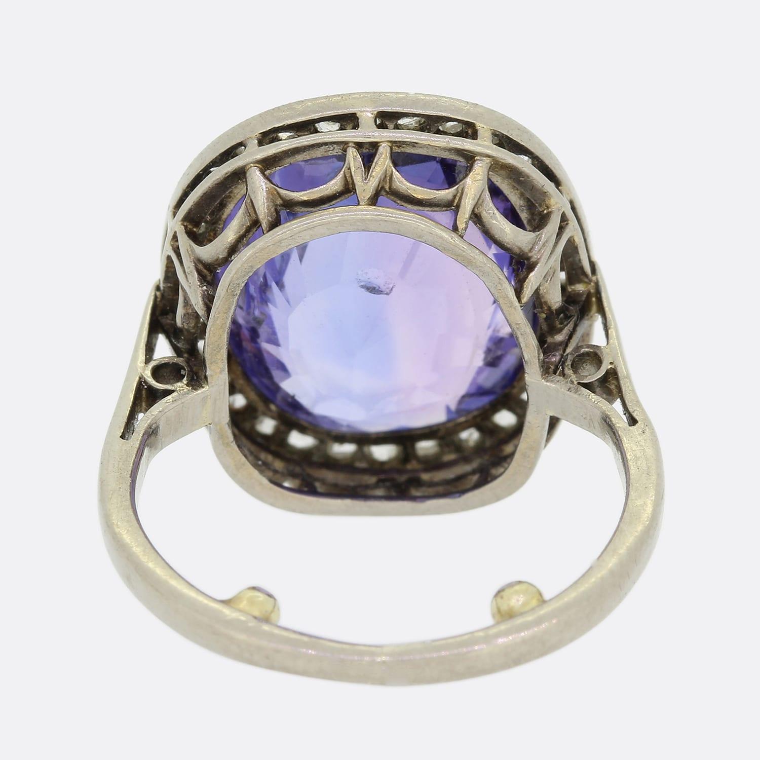 Ring mit unerhitztem 8,80 Karat Ceylon, Farbwechsel-Saphir und Diamant im Zustand „Gut“ im Angebot in London, GB