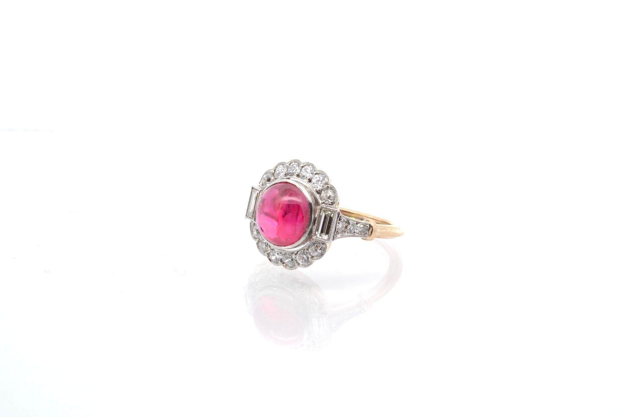 Unheated birman cabochon ruby and diamonds ring In Good Condition For Sale In PARIS, FR