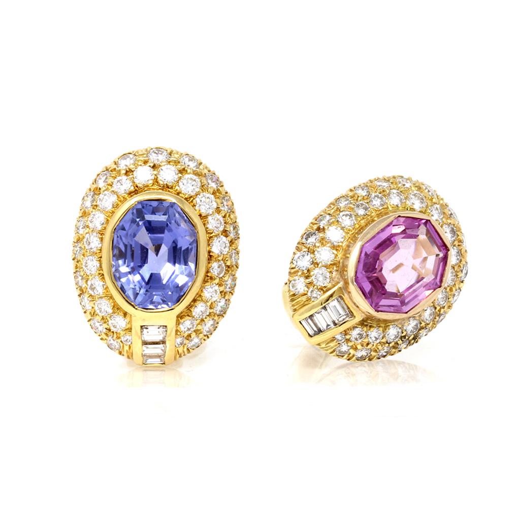 Taille octogone Clips d'oreilles en saphirs bleus et roses non chauffés et diamants en vente