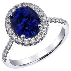 Zaffiro blu non riscaldato da 2,71 carati in anello di platino con diamanti / Rapporto GIA