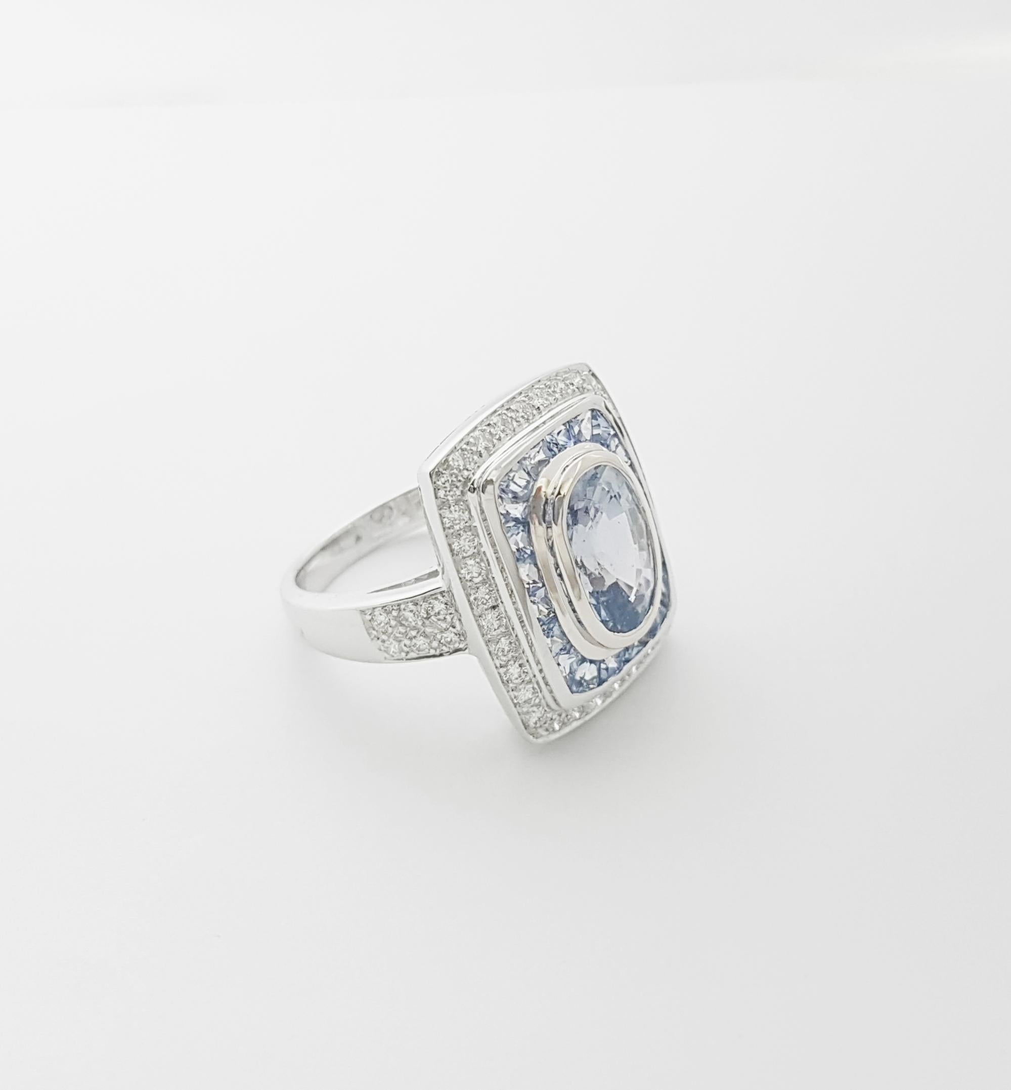 Anello con zaffiro blu non riscaldato, zaffiro blu e diamante in oro bianco 18 carati in vendita 5