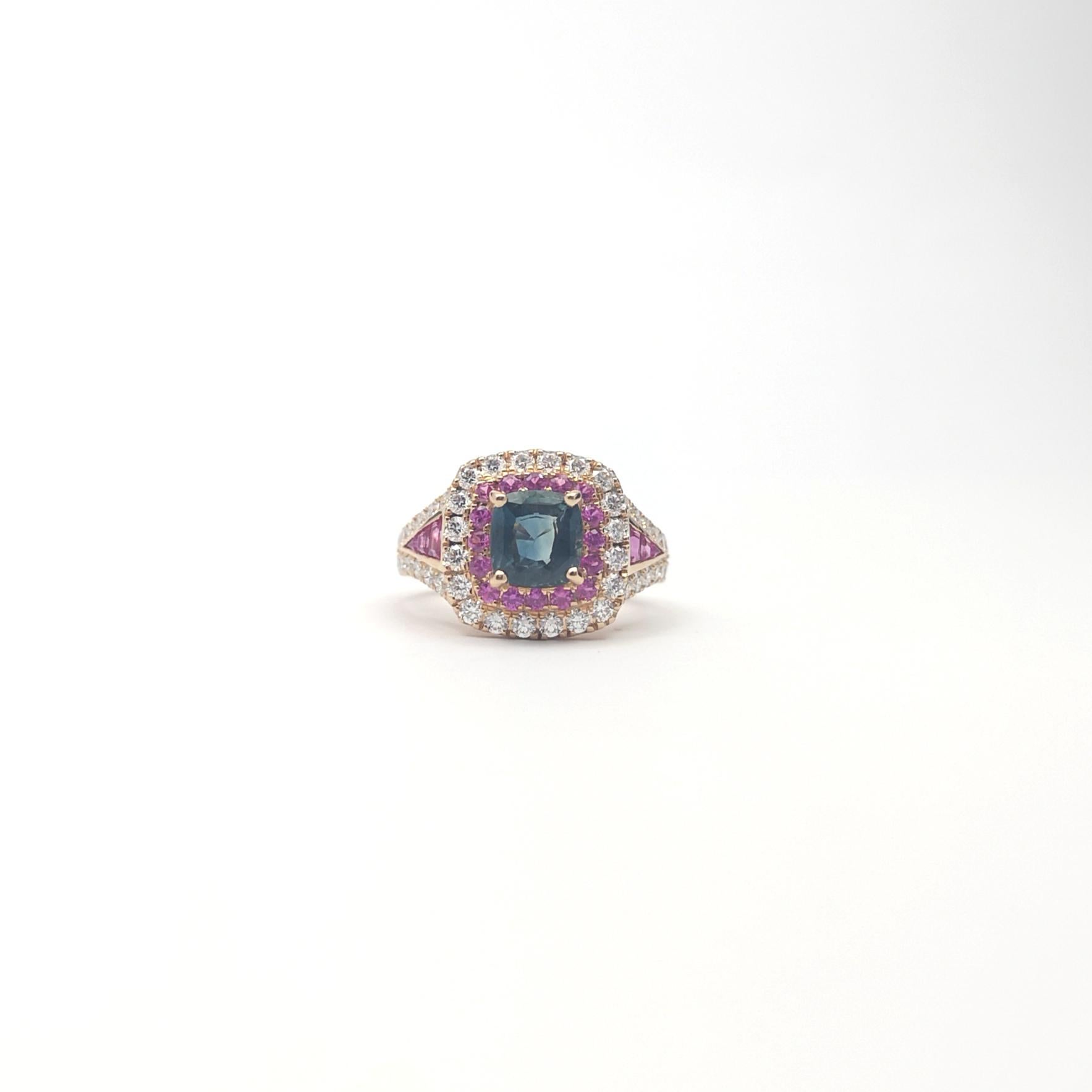 Unheated Blue Sapphire with Pink Sapphire and Diamond Ring set in 18K Rose Gold en venta 3