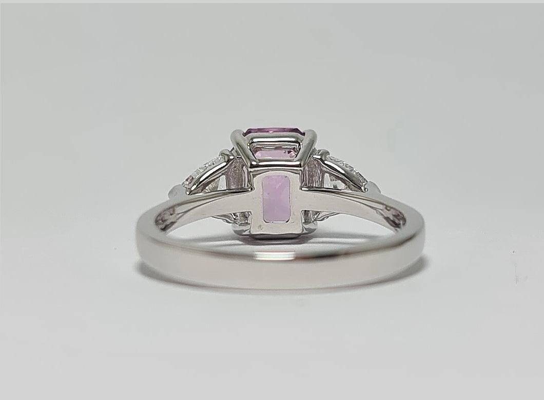 Contemporary Lotus Unheated Bubble Gum Pink 2.62 Ct Sapphire  Diamonds 18K White Gold Ring For Sale