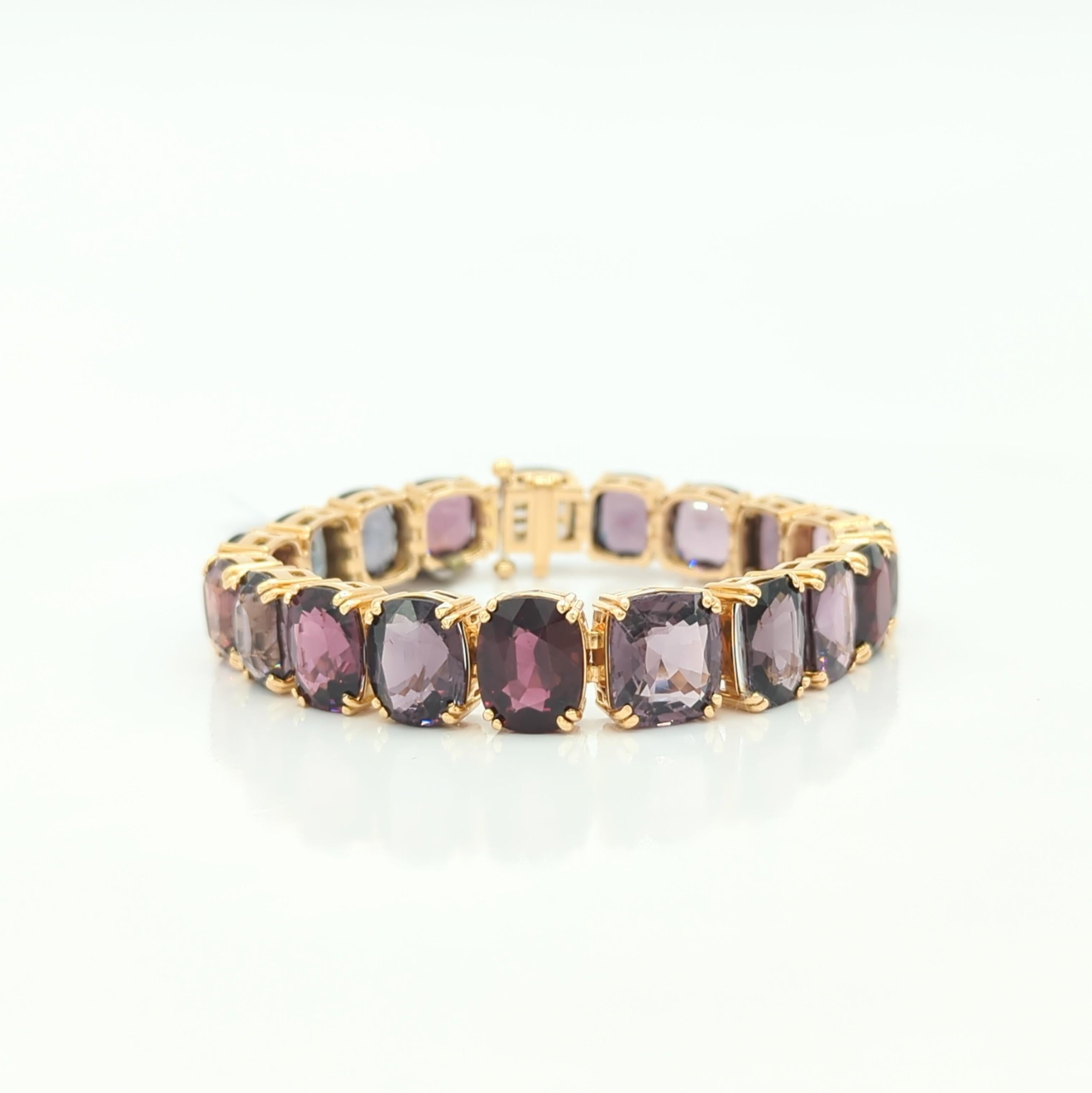 Bracciale con cuscino di spinello multicolore di Birmania non riscaldato in oro giallo 18 carati in vendita 4