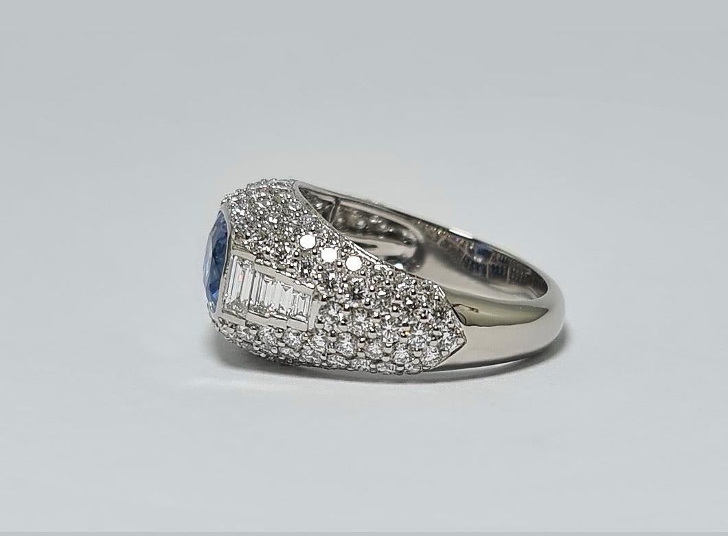 Women's or Men's Lotus Unheated Burmese Sapphire 2.20 Ct 950 Platinum Bombe Diamond Ring For Sale