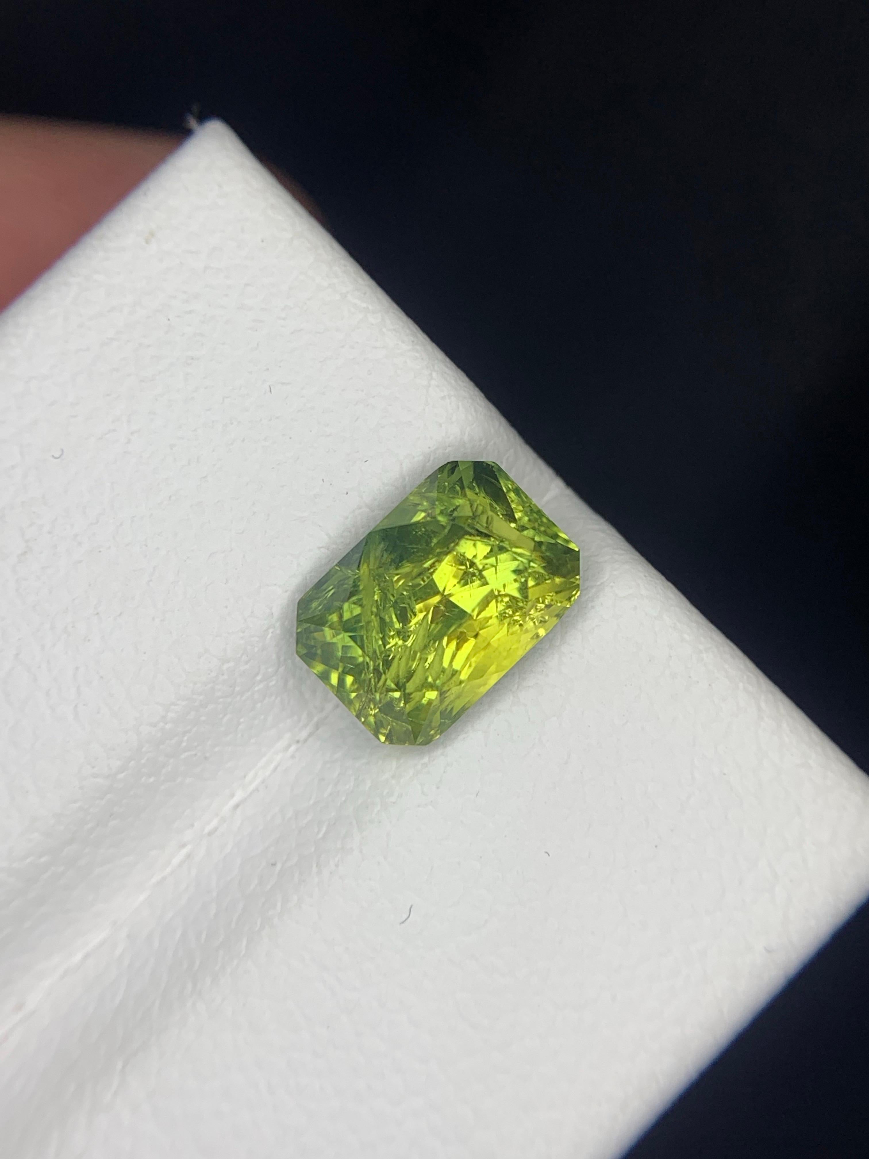 Unerhitzter zertifizierter 3,19 Karat natürlicher loser dreifarbiger Saphir Edelstein im Angebot 5