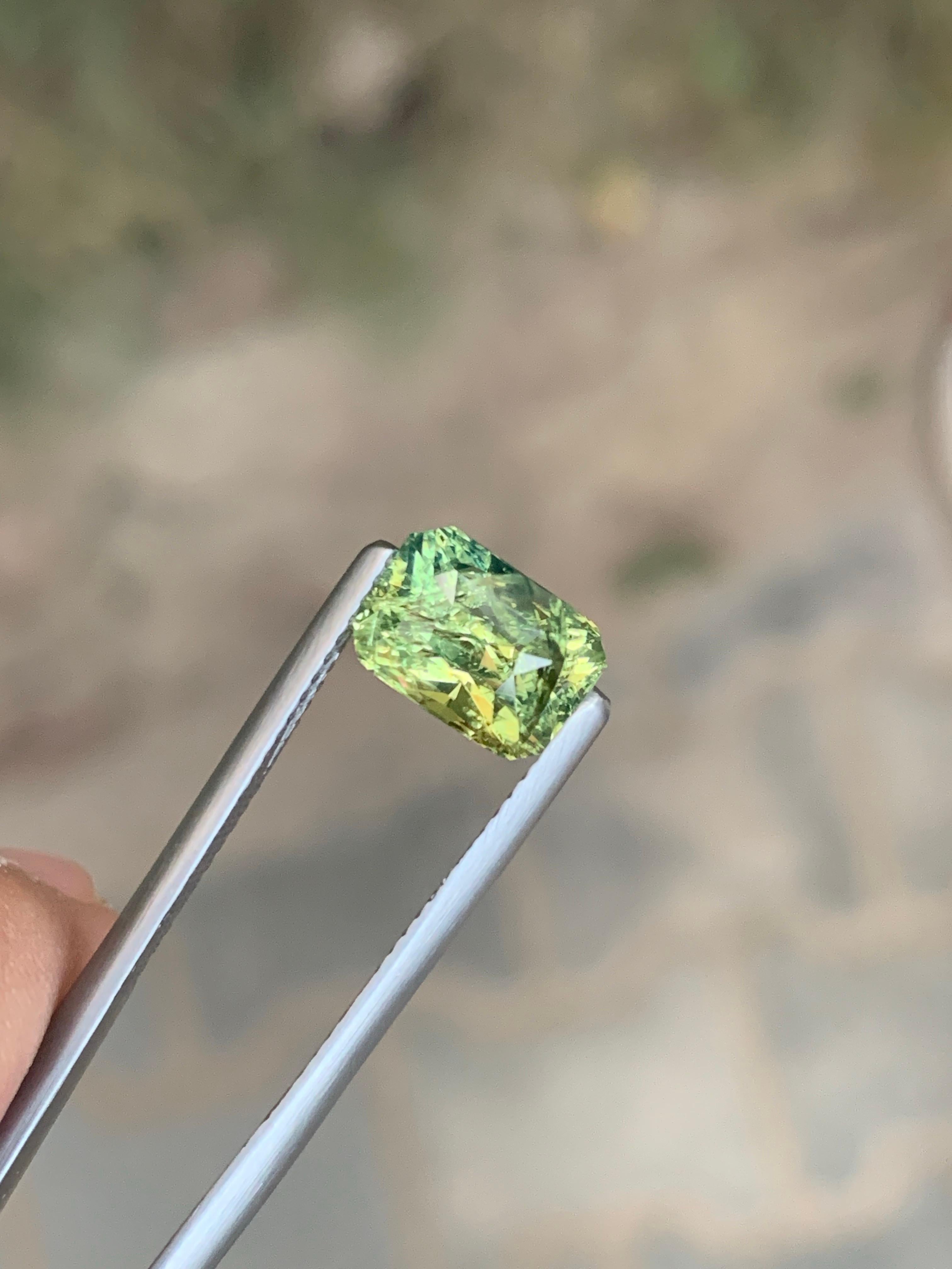 Unerhitzter zertifizierter 3,19 Karat natürlicher loser dreifarbiger Saphir Edelstein im Angebot 9