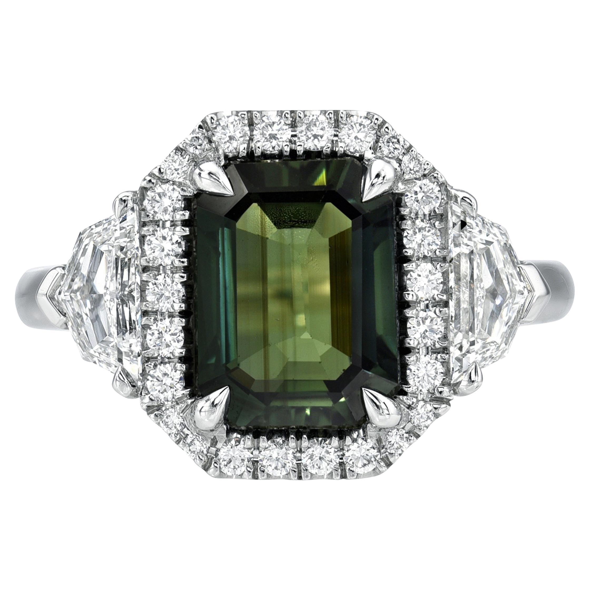 Anello con zaffiro verde non riscaldato 3,01 carati taglio smeraldo naturale senza calore - GIA