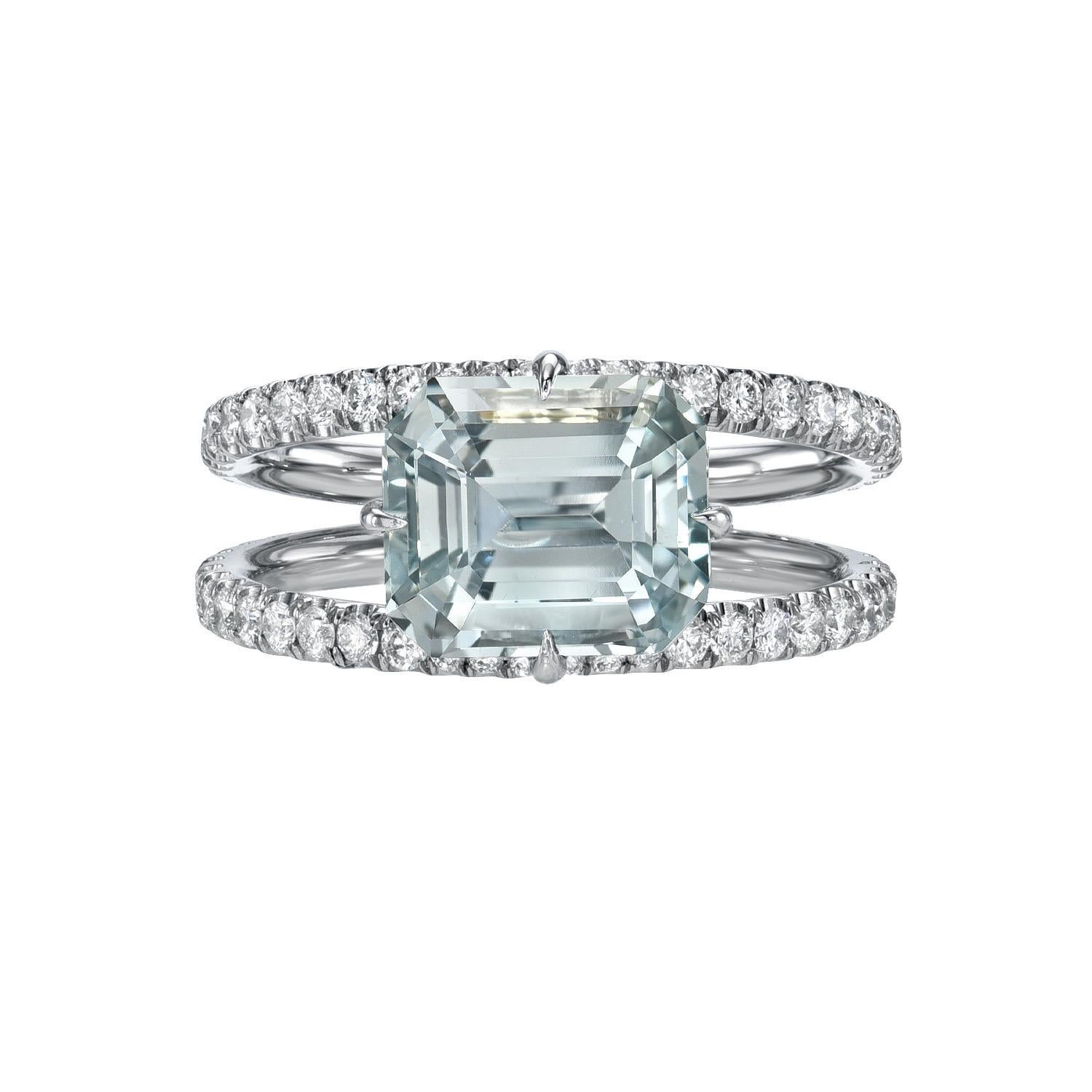emerald cut green sapphire ring