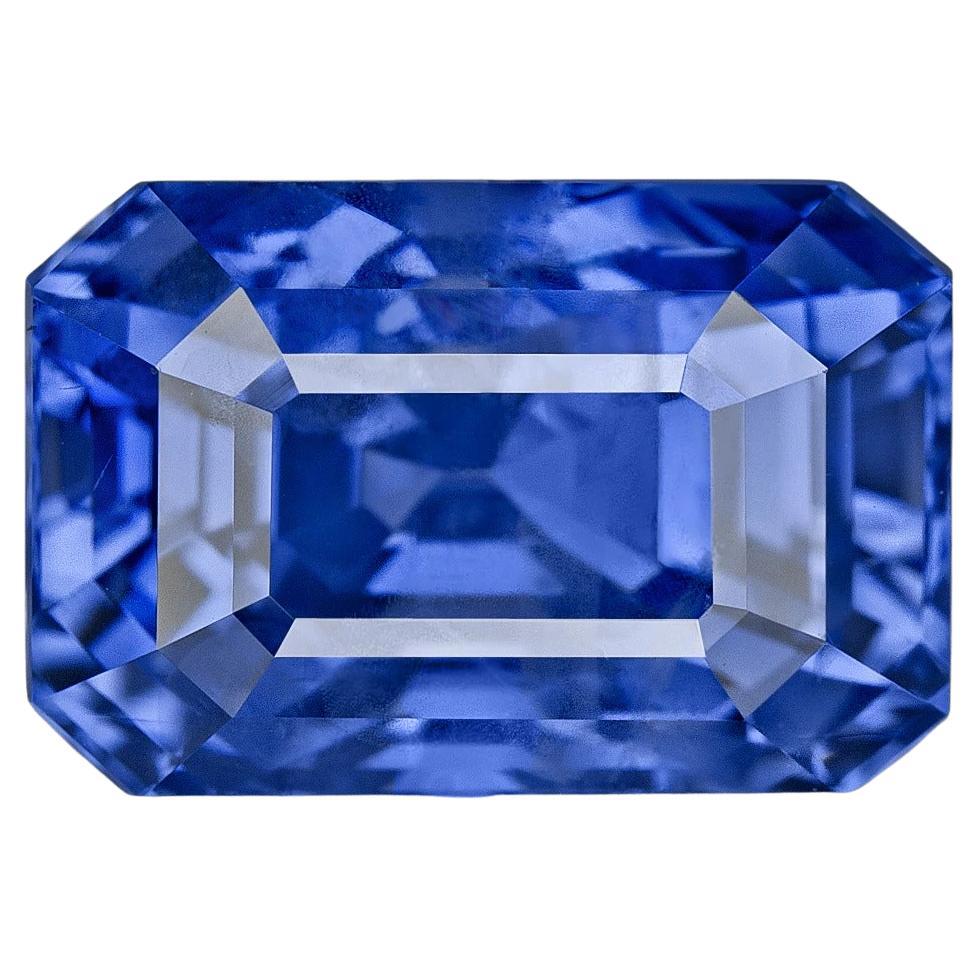 Moderne Bague GRS Suisse 9 carats taille émeraude bleu roi Sri Lanka saphir non chauffé en vente