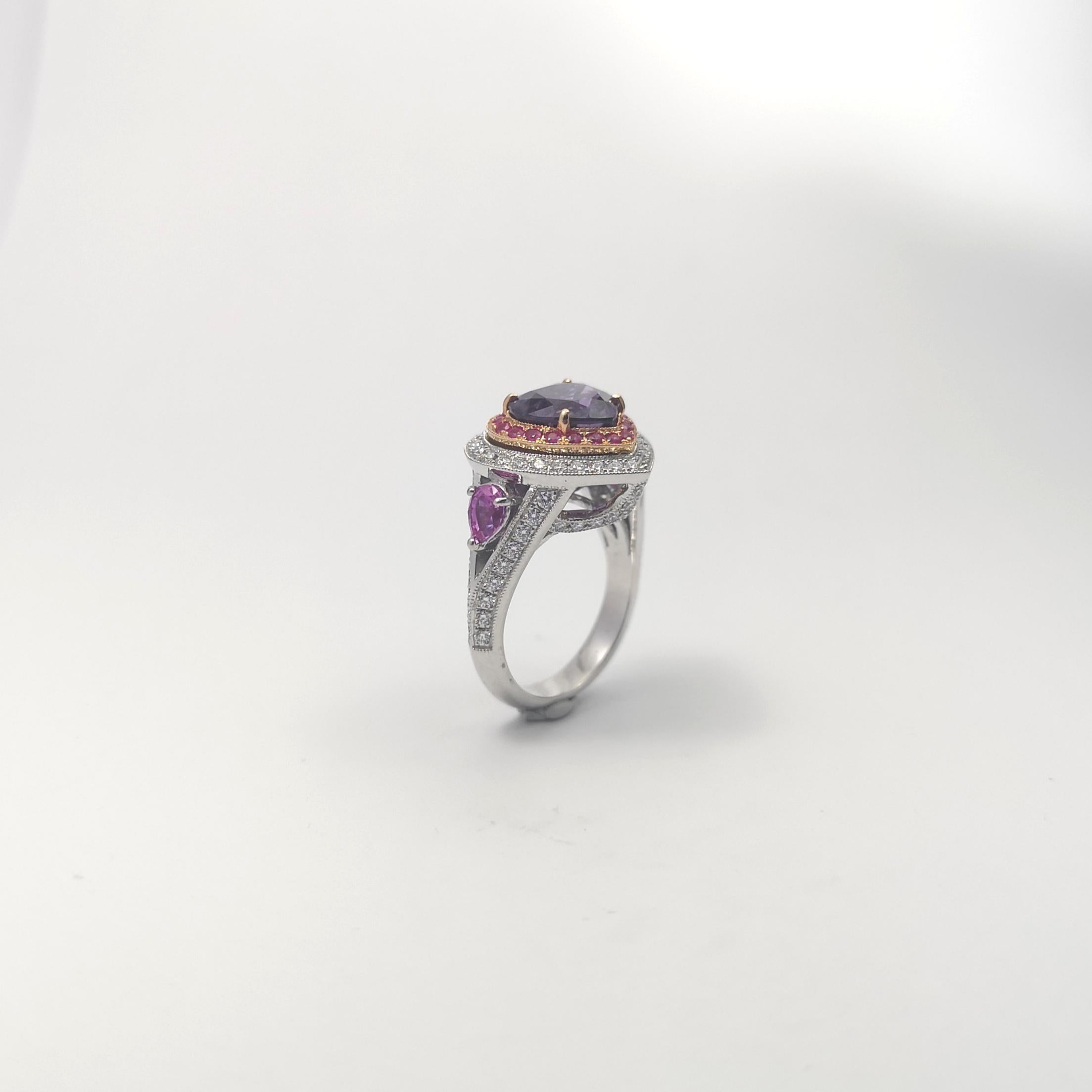 Bague en or 18 carats en forme de cœur non chauffé, saphir violet, saphir rose et diamant en vente 11