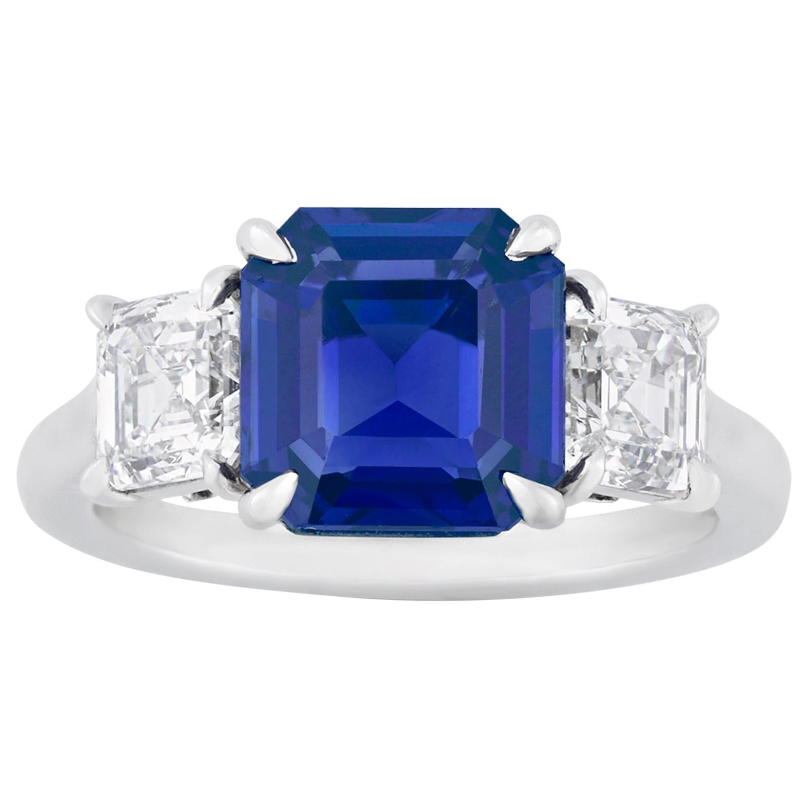 Unheated Kashmir Sapphire Ring, 3.32 Carat