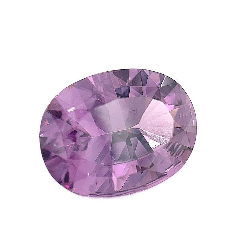 Unheated Lavender Purple Spinel 3.91 Carats, Loose Gemstone for Ring or Pendant In New Condition For Sale In Los Angeles, CA
