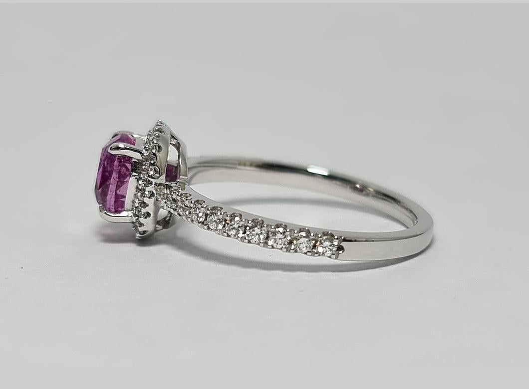 Unheated Vivid Pink 1.53Ct  Sapphire Diamond Halo 18K White Gold Ring In New Condition For Sale In Los Angeles, CA