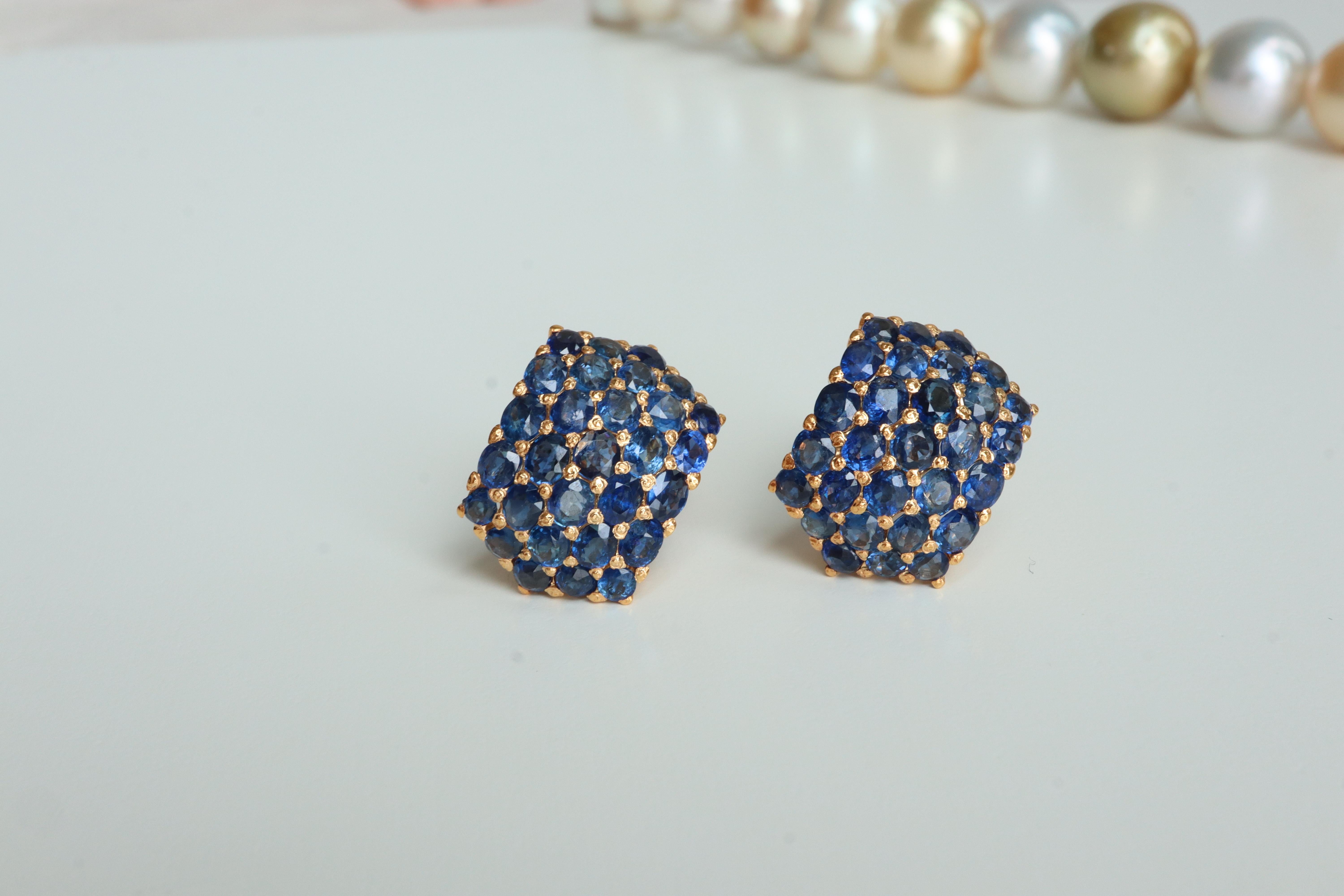 Mixed Cut Unheated Mogok blue sapphires bold dome design Earring in 18k solid gold For Sale