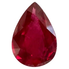 Rubino del Mozambico non riscaldato di 2,35 carati certificato da Guild