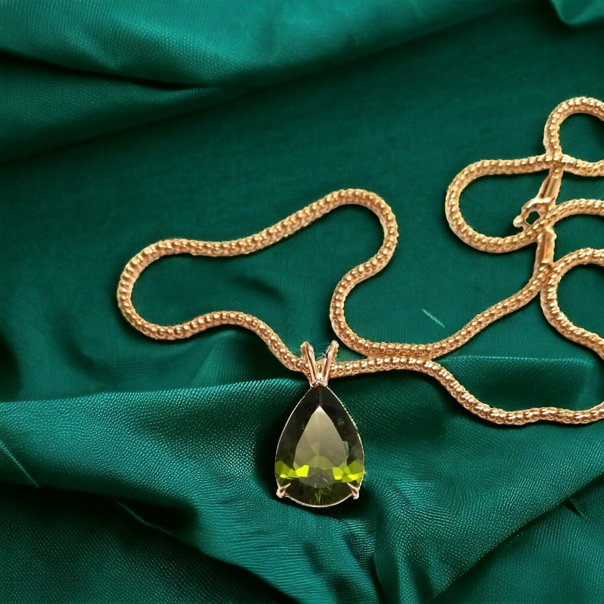 Unheated Natural 12.22 CT Burma Pear Peridot Pendant 14K Gold For Sale 10