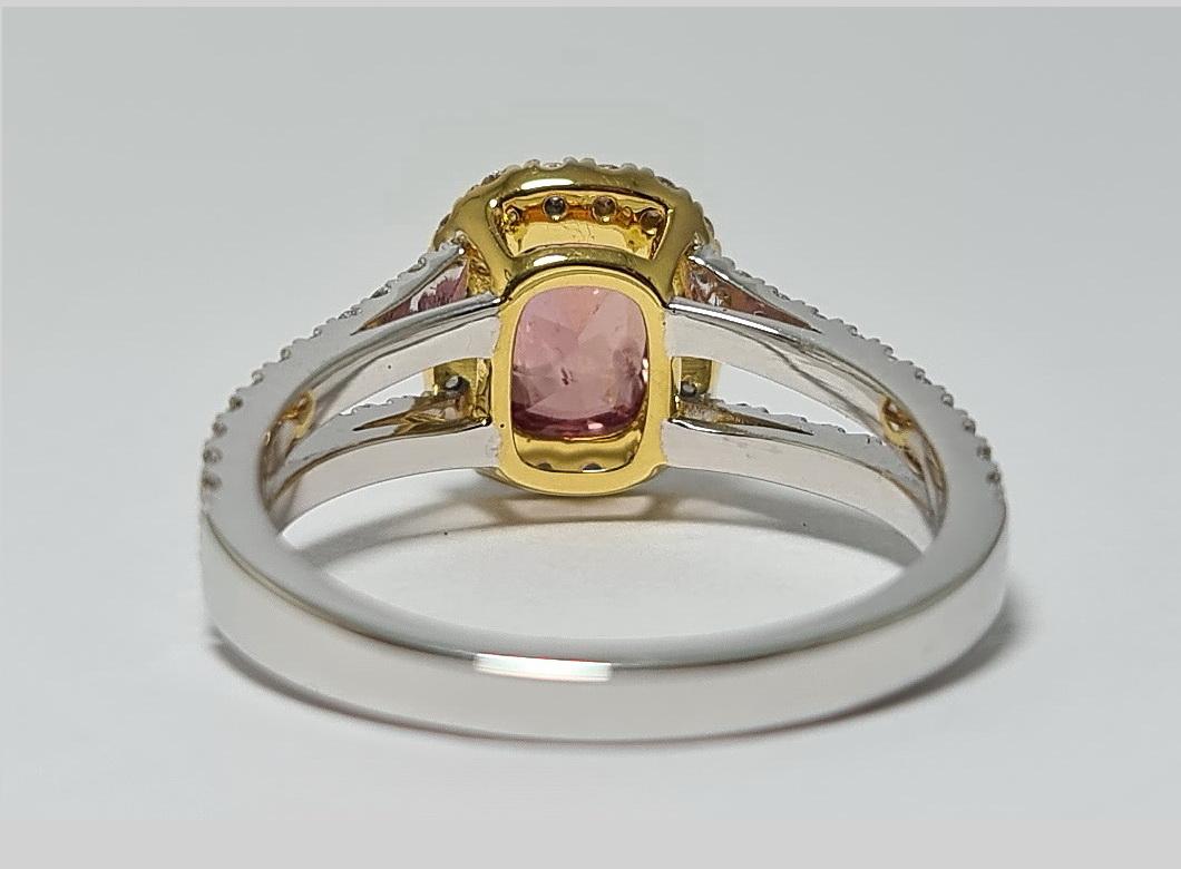 Unheated Padparadscha 2.03 Ct Sapphire Diamond Halo 18K White/Yellow Gold Ring In New Condition For Sale In Los Angeles, CA