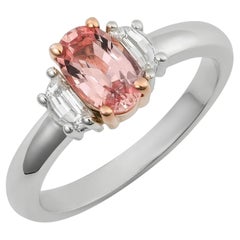Zafiro Padparadscha no calentado Gema 1,00 cts en Anillo de Platino con 18KRG y Dia