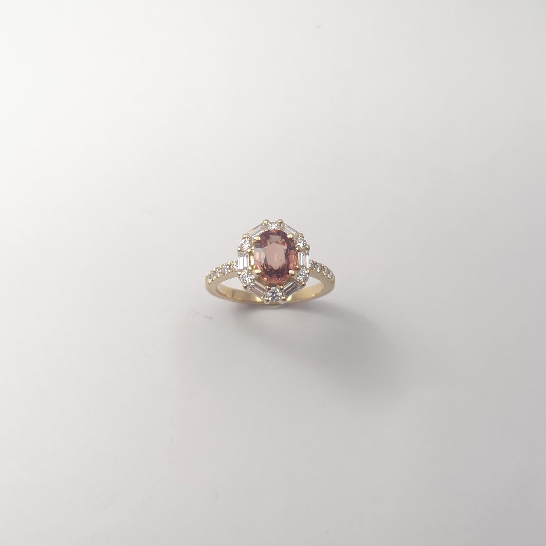Bague en or 18 carats avec saphir Padparadscha non chauffé et diamant en vente 8