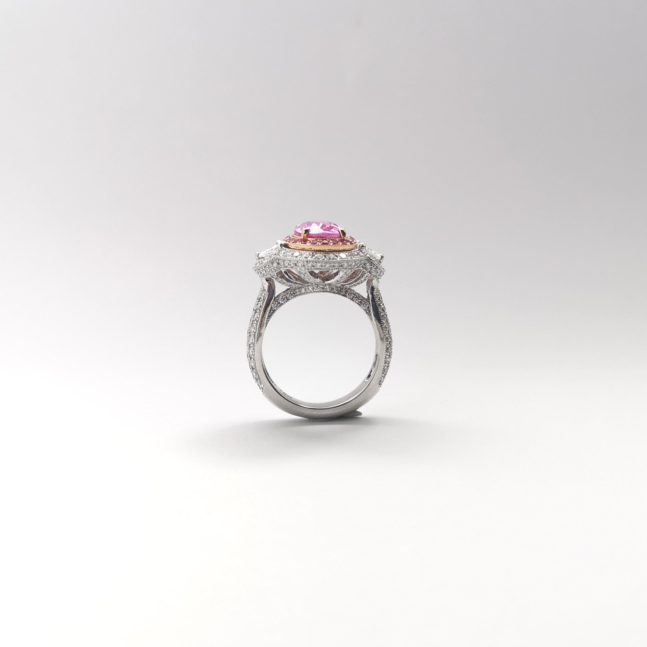 Unheated Pink Sapphire, Pink Sapphire and Diamond Ring in 18K Gold For Sale 4