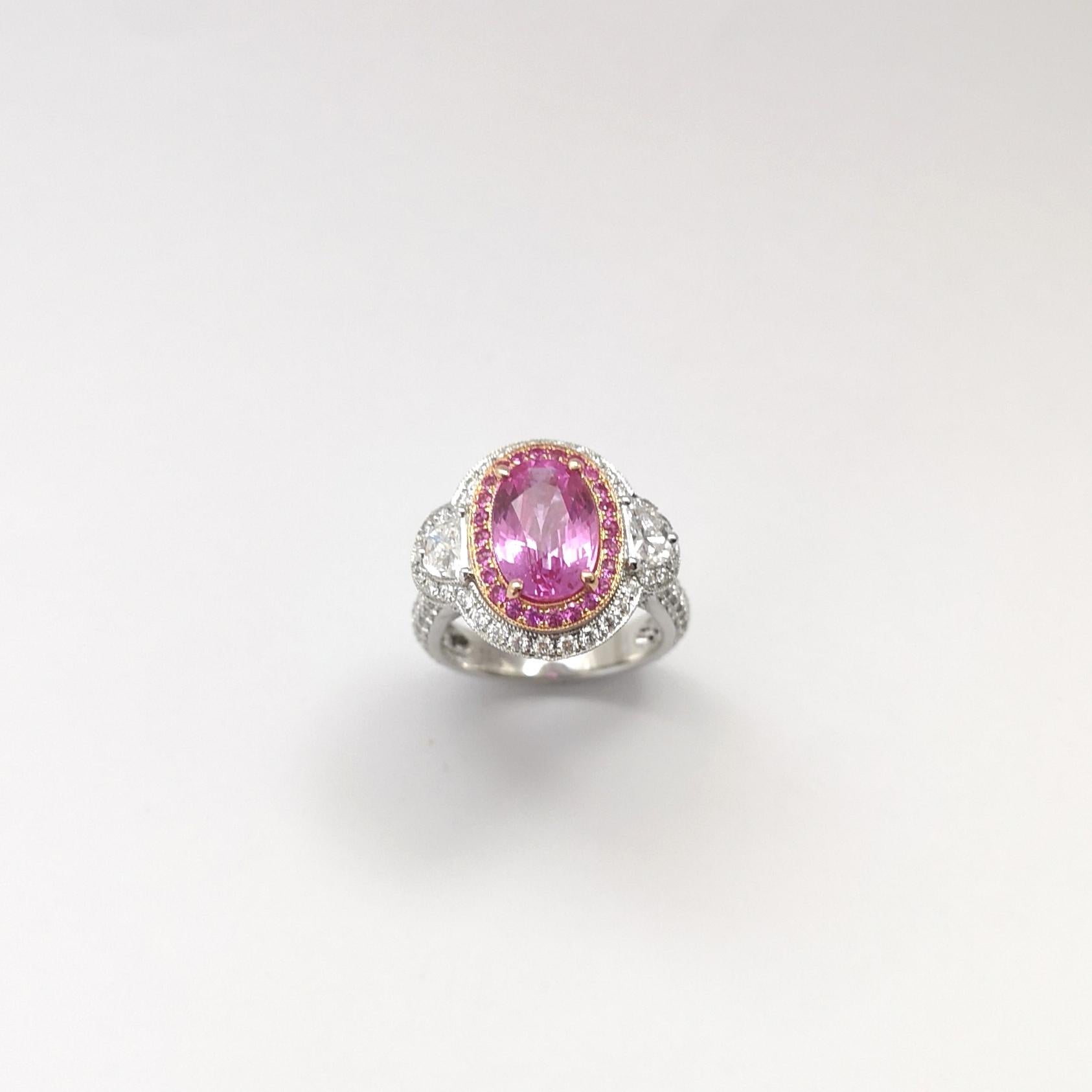 Unheated Pink Sapphire, Pink Sapphire and Diamond Ring in 18K Gold For Sale 5