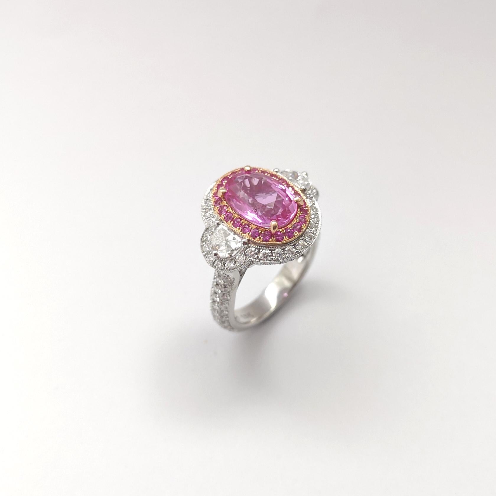 Unheated Pink Sapphire, Pink Sapphire and Diamond Ring in 18K Gold For Sale 3