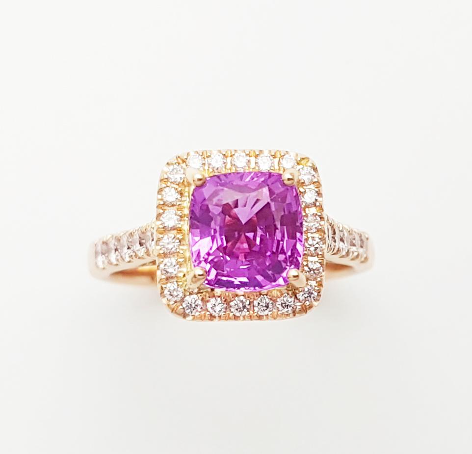Unheated Pink Sapphire with Pink Diamond Ring set in 18K Rose Gold Settings For Sale 7