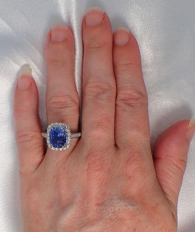 Women's or Men's Unheated Platinum Sapphire Ring, 5.09 Carat Sapphire GIA Certified