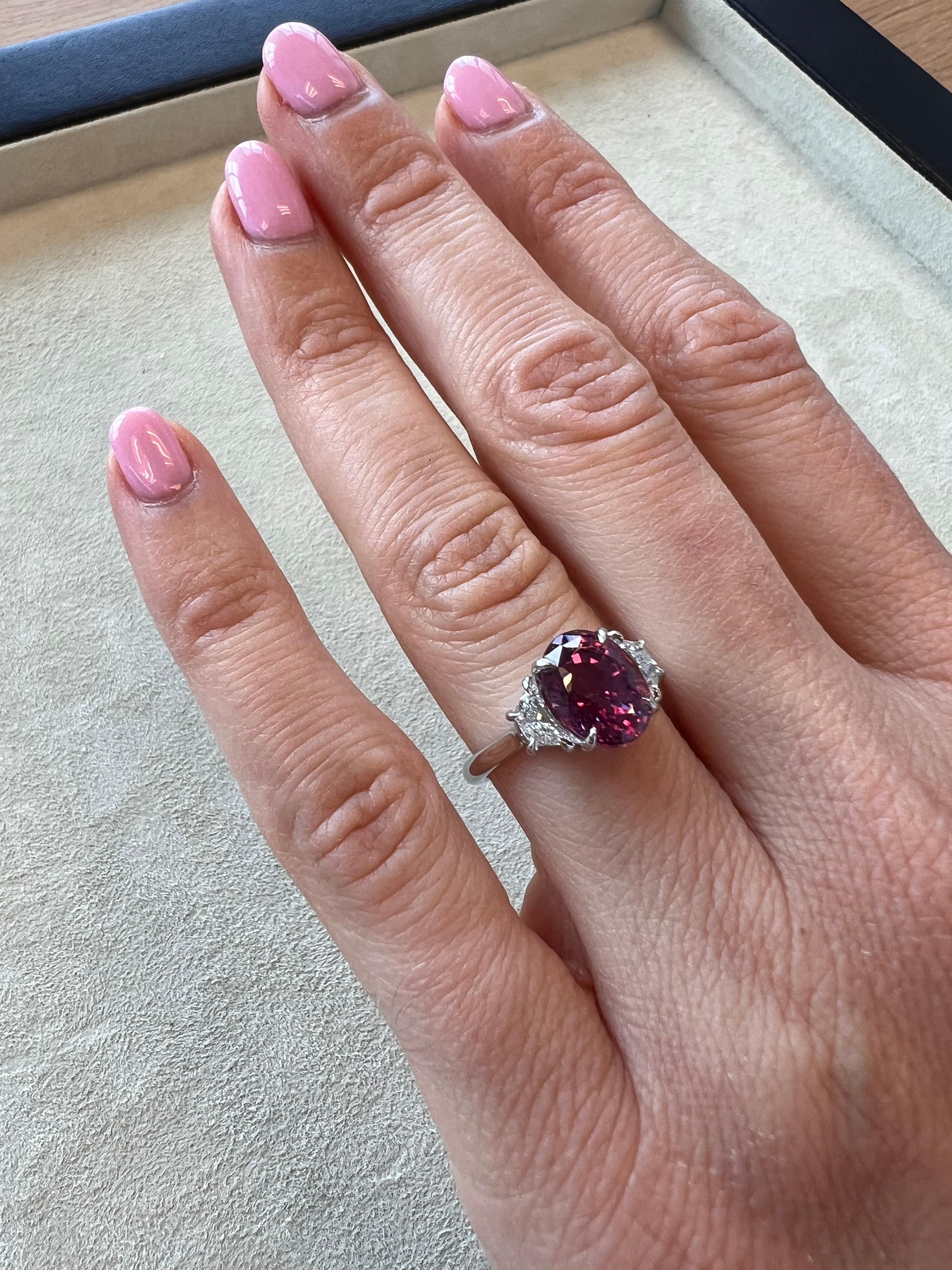 Oval Cut Unheated Purple Pink Sapphire Ring 4.08 Carat Oval Natural For Sale